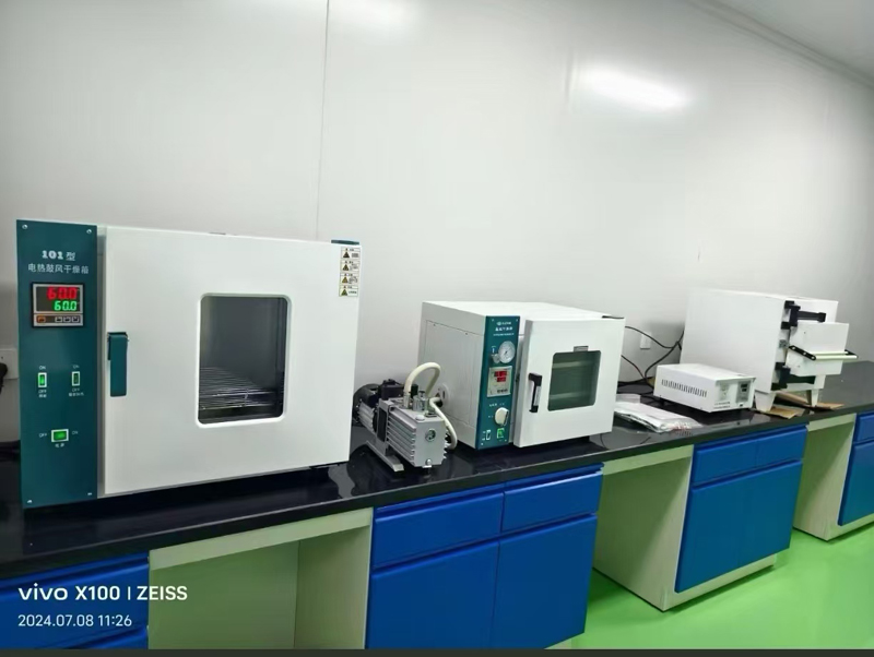 laboratory drying oven